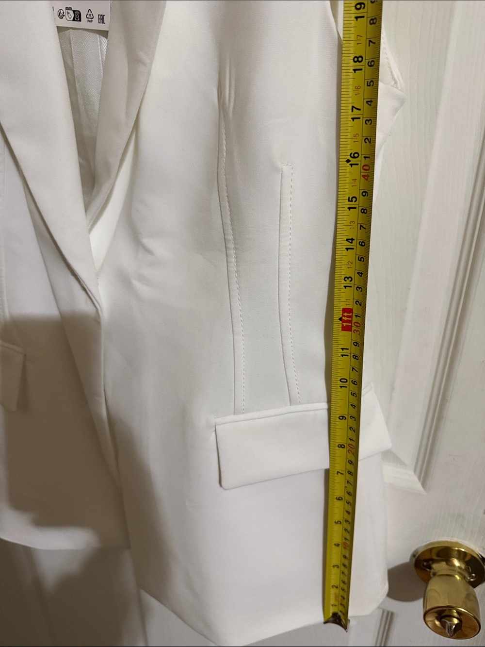 Zara White Sleeveless Blazer Vest with Notched Lapel - Picture 5 of 9